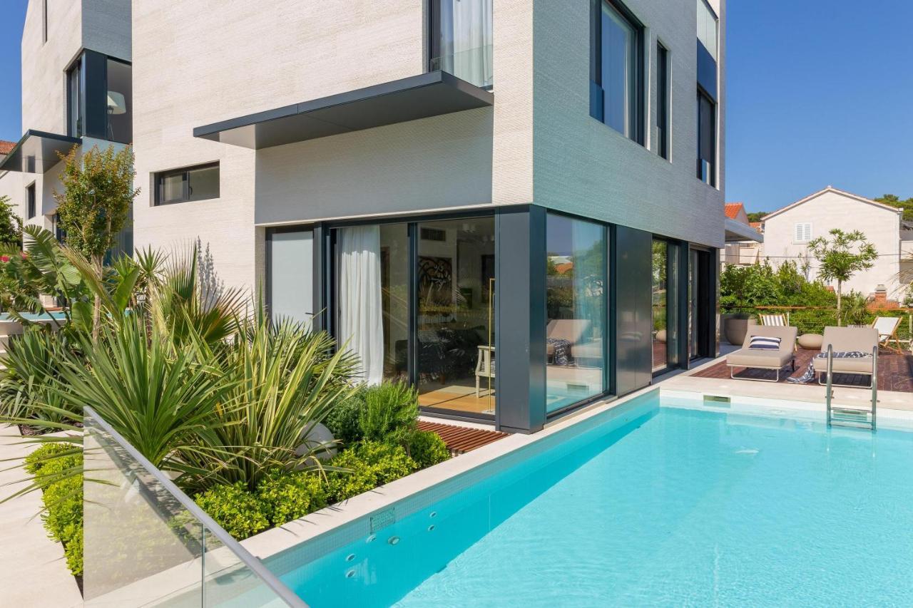Agapao Villas Sutivan Exteriör bild